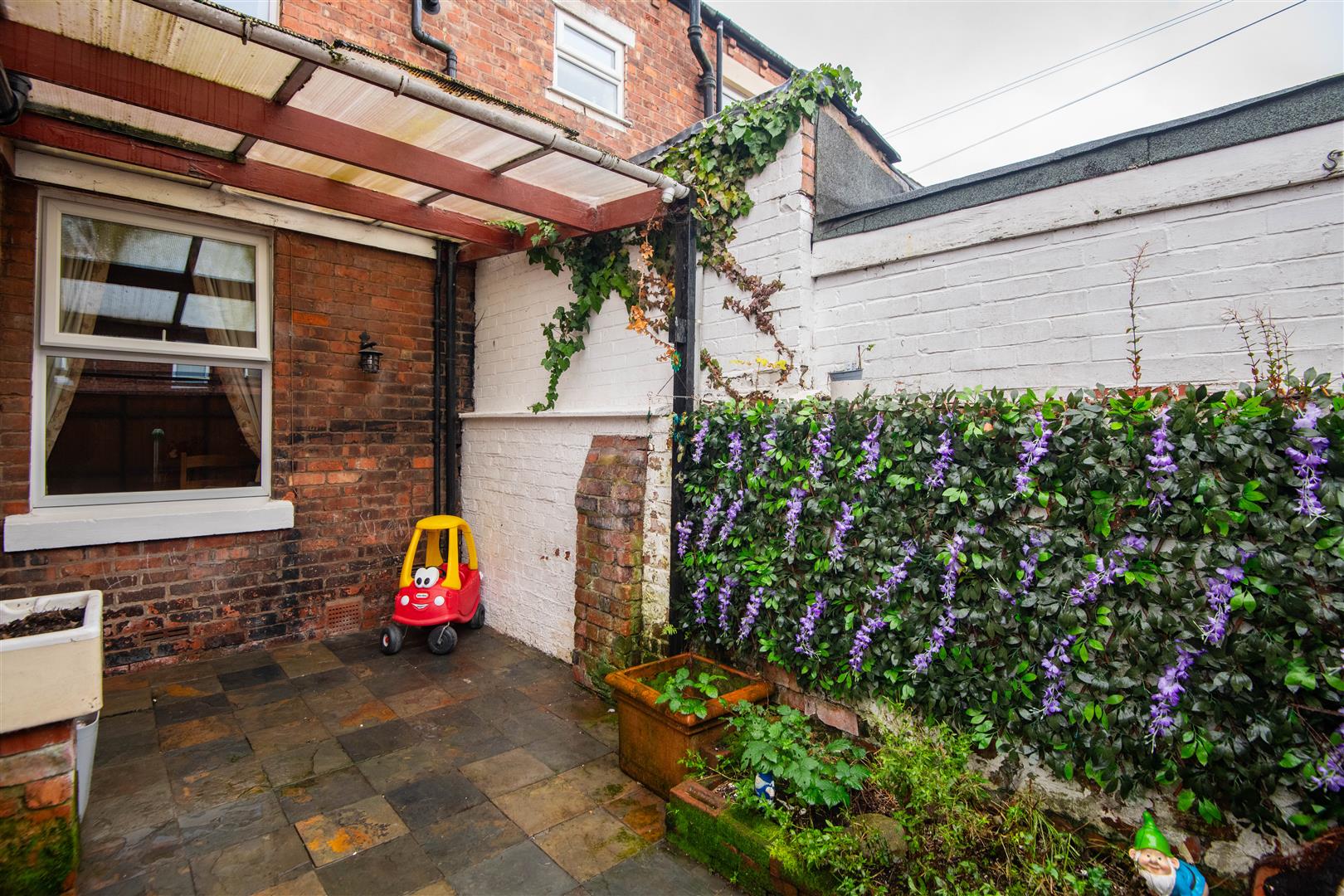 South View Terrace, Leyland